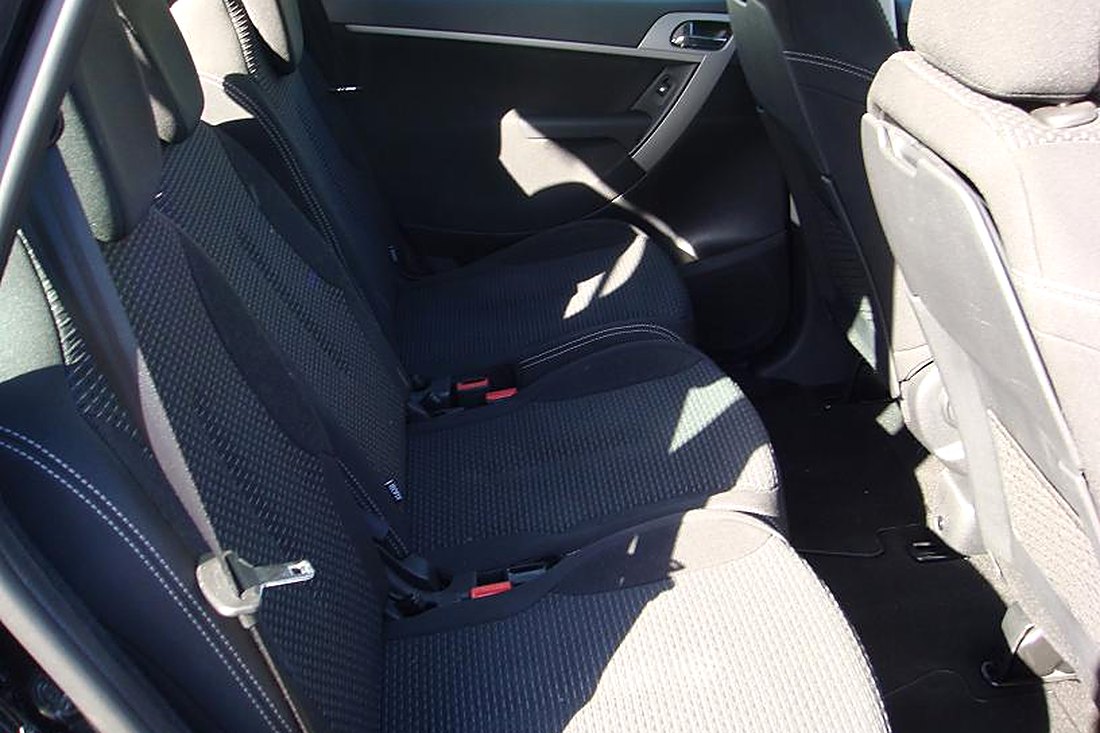 Trois sièges arrière individuels d'un Citroën C4 Picasso